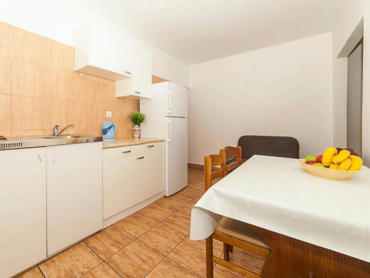 Hana Accommodation Sveti Stefan Δωμάτιο φωτογραφία