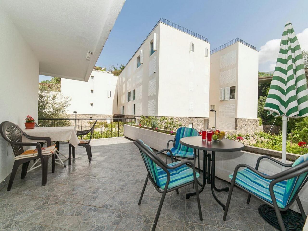 Hana Accommodation Sveti Stefan Εξωτερικό φωτογραφία