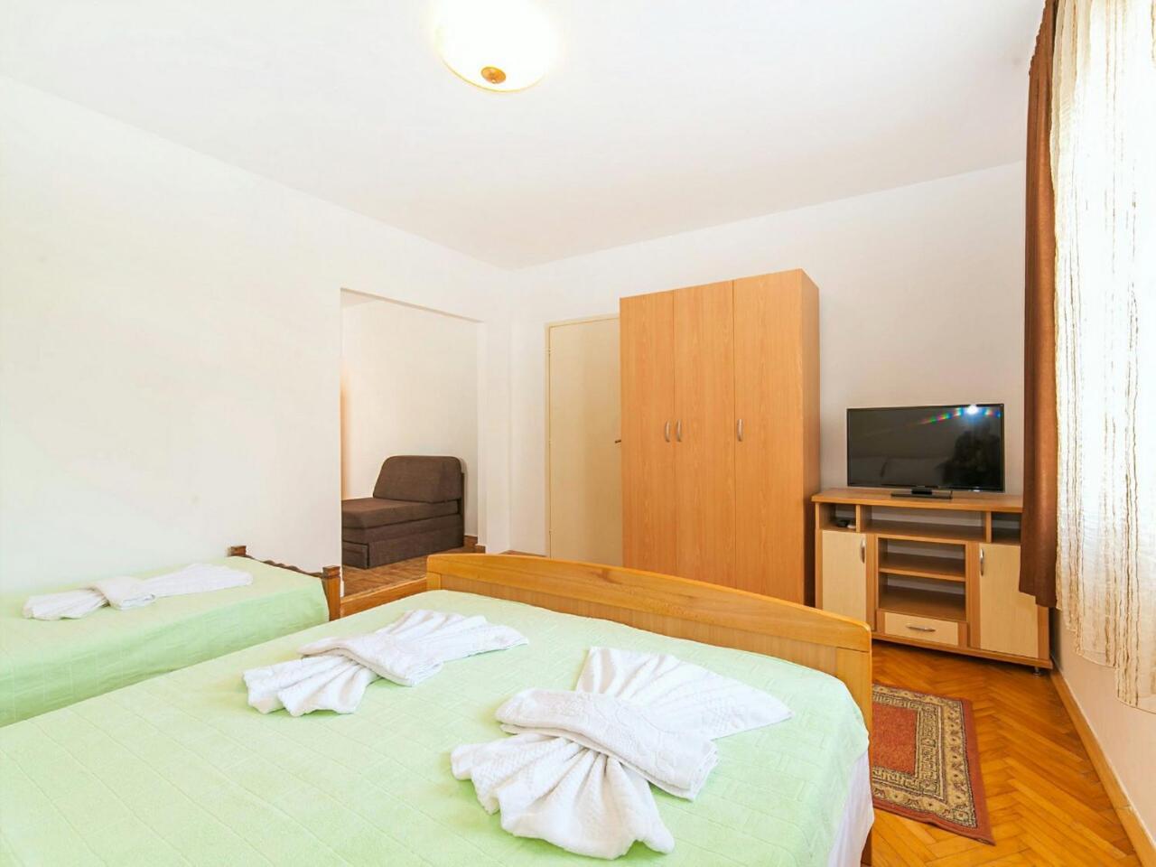 Hana Accommodation Sveti Stefan Εξωτερικό φωτογραφία