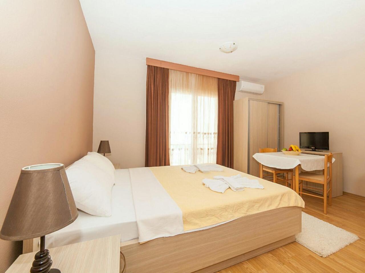 Hana Accommodation Sveti Stefan Εξωτερικό φωτογραφία