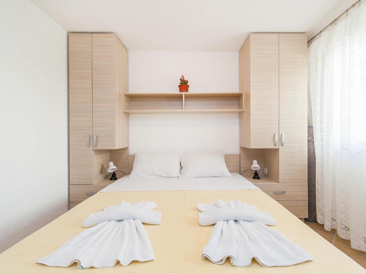 Hana Accommodation Sveti Stefan Εξωτερικό φωτογραφία