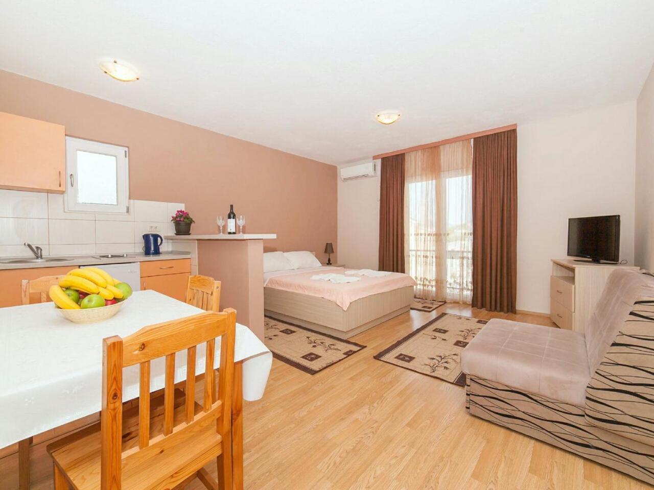 Hana Accommodation Sveti Stefan Εξωτερικό φωτογραφία