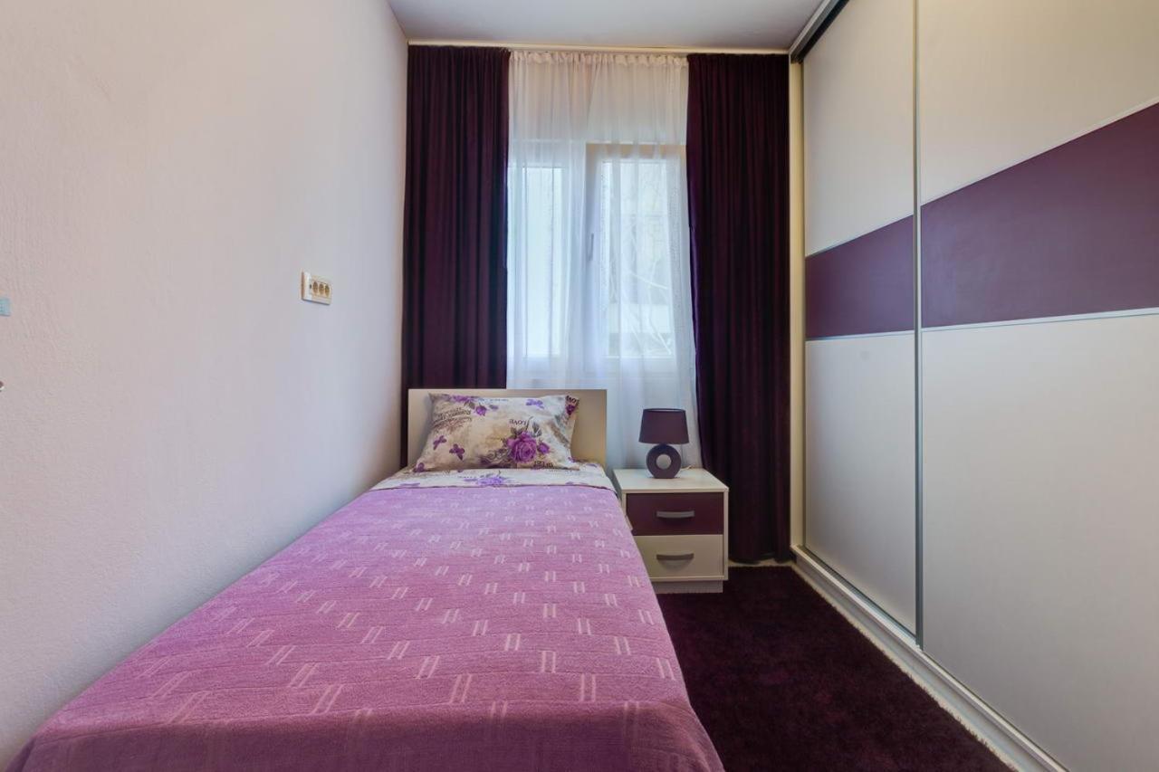 Hana Accommodation Sveti Stefan Εξωτερικό φωτογραφία